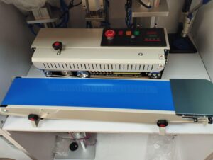 دستگاه دوخت پلاستیک ریلی عمودی