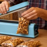 معرفی کارایی و ویژگی های دستگاه پرس پلاستیک سه دوخت؛ ابزار حرفهایها