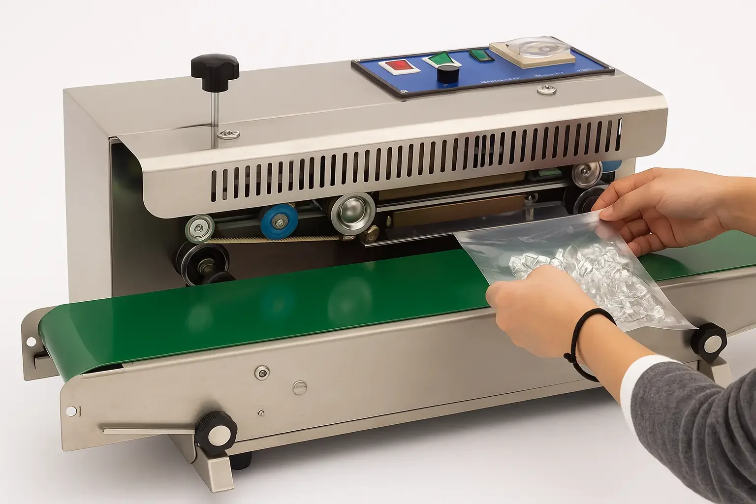 خرید دستگاه دوخت پلاستیک ریلی